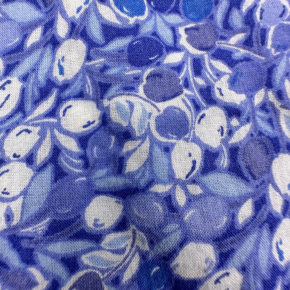 St Johns Bay Womens Blue Floral Berry Print 100% Cotton Button Down Shirt Large - Picture 10 of 15